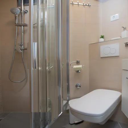 Oda ve Kahvaltı Old Center Cozy 3*