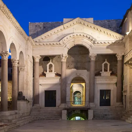 Old Center Cozy Bed & Breakfast Spalato